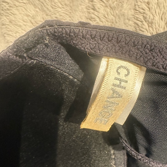 Change brand lingerie set - Picture 13 of 13